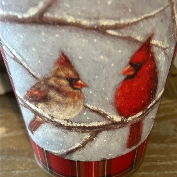 MEW! Winter Holiday Red Plaid Cardinal Bird Metal Wall Vase Bucket - Picture 9 of 10